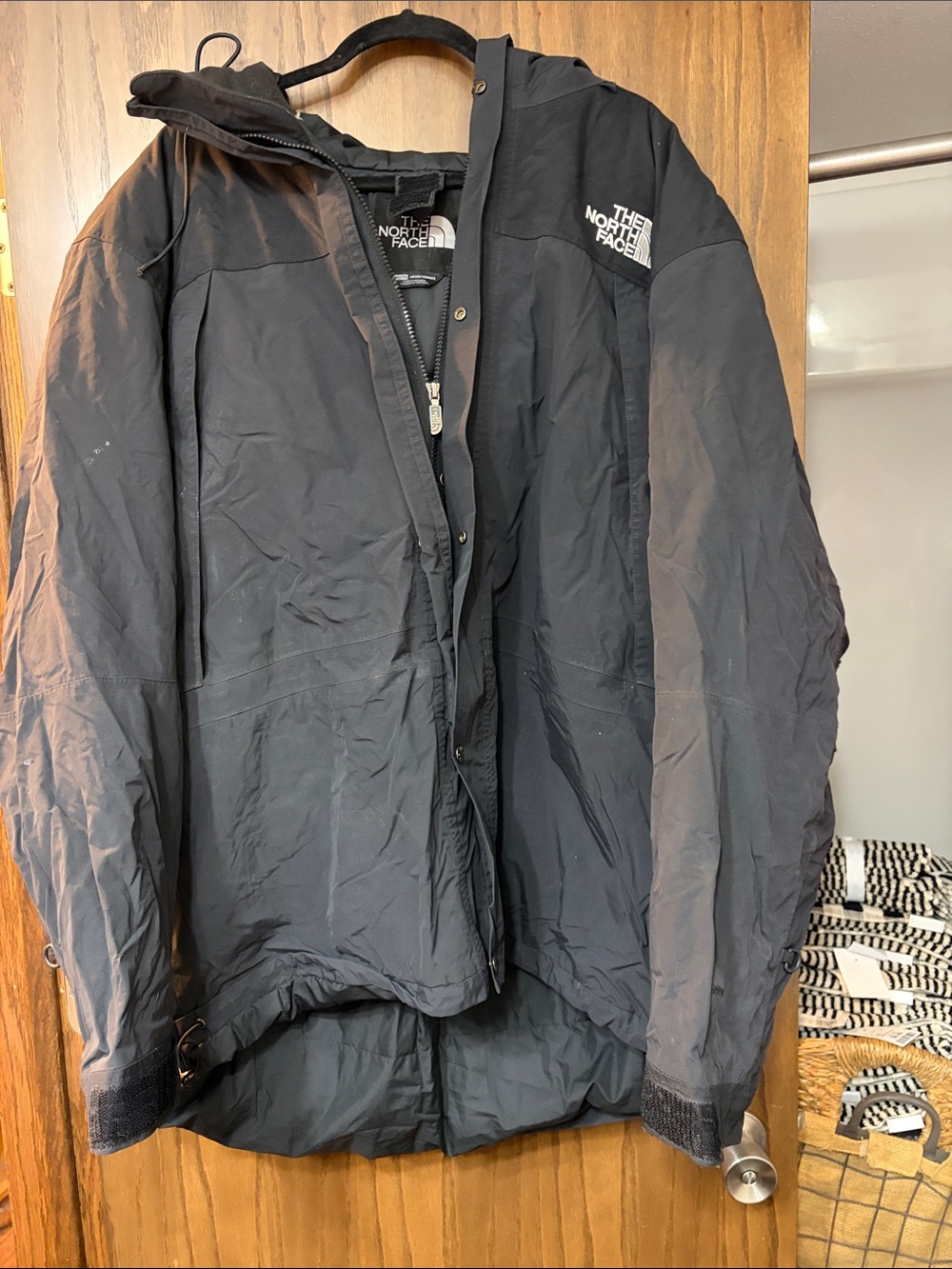The North Face Men’s Black Hooded Winter Coat